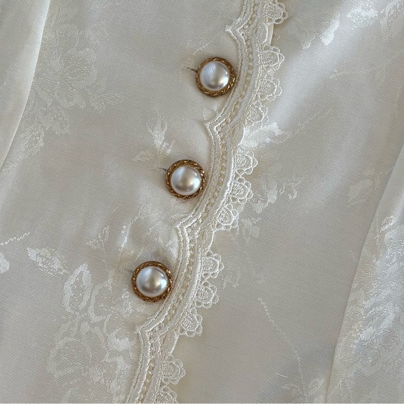 Vtg REO Originals Victorian Blouse Sz 8 Ivory Floral Brocade Pearl Buttons Lace - Picture 10 of 13